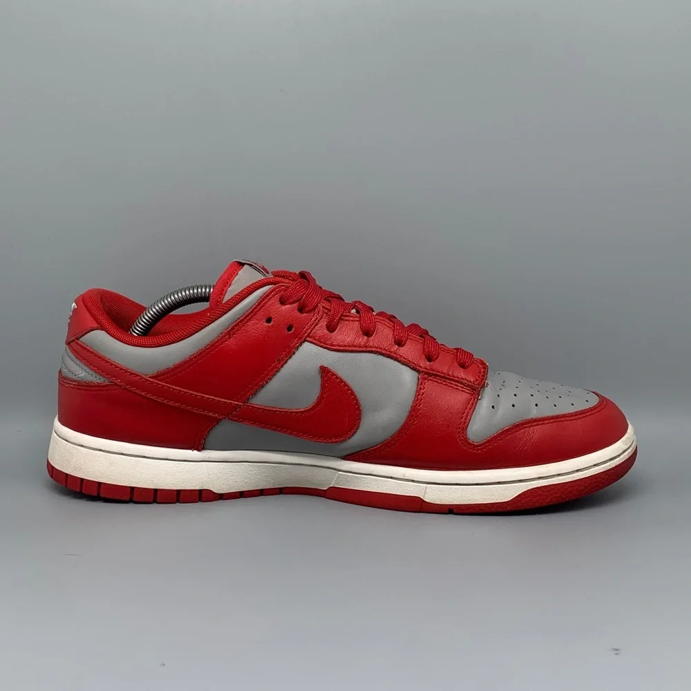 Nike Dunk Low “UNLV”‎ Medium Grey Varsity Red DD1391-002 Men’s Sz 11
